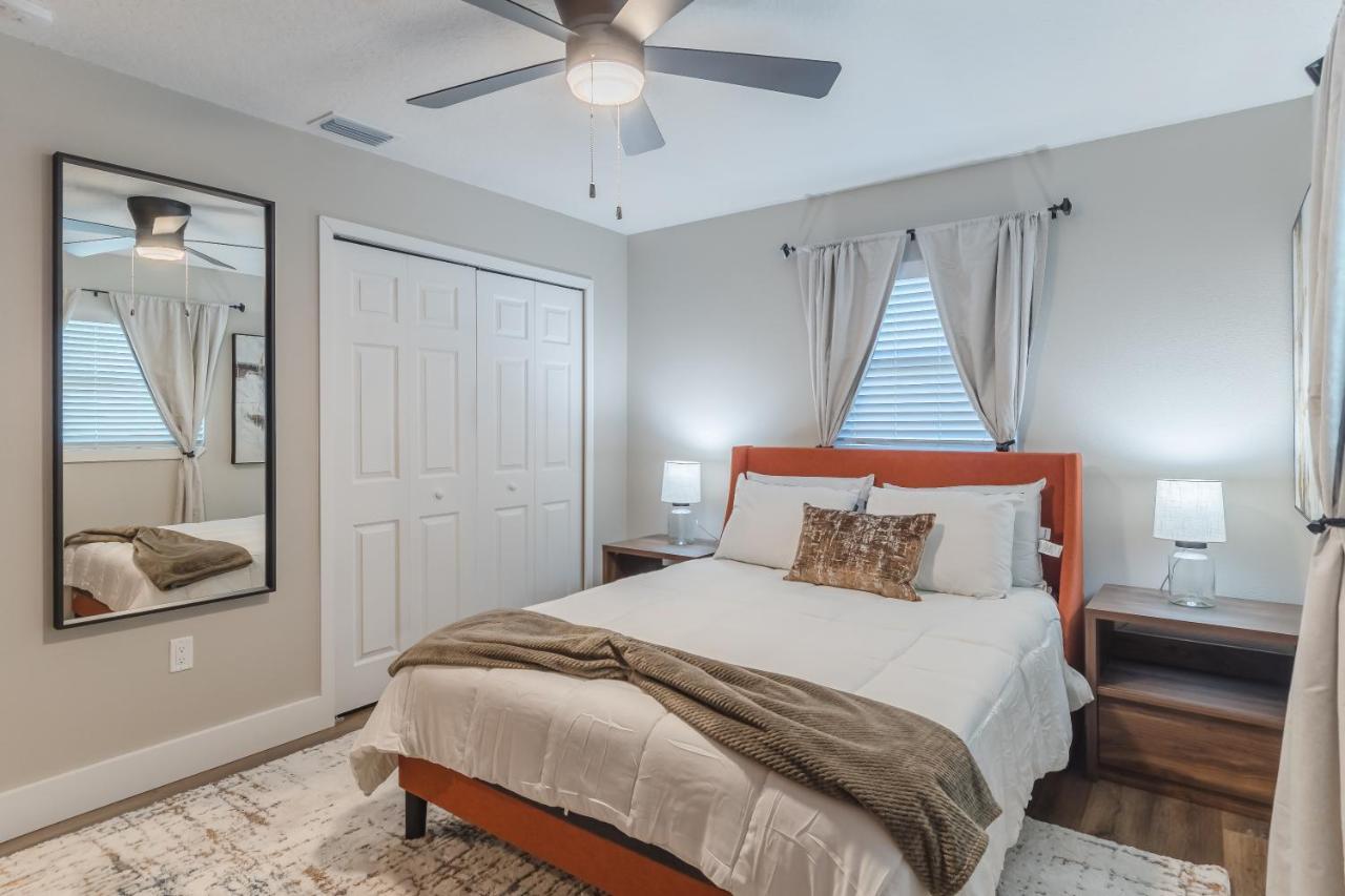 Lake House Retreat Near Downtown, Disney, Universal Studios And Airport Орландо Екстериор снимка
